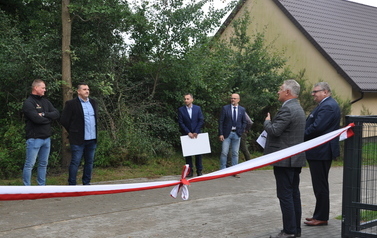W&oacute;jt gminy oraz wicemarszałek woj. wielkopolskiego witają mieszkańc&oacute;w Czermina