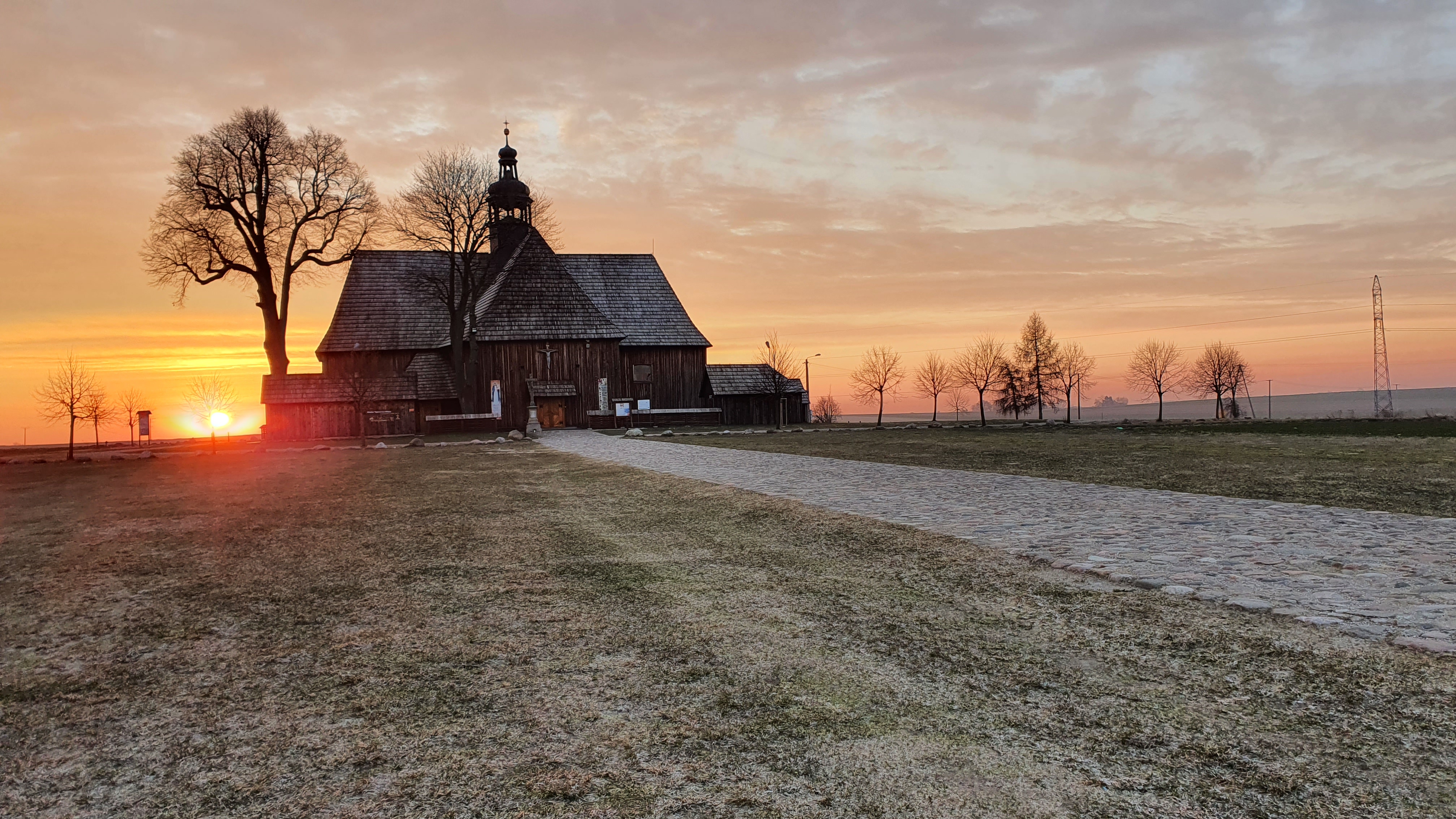 Praca konkursowa Pólko z czterech stron świata- Wiktoria Mikołajczyk