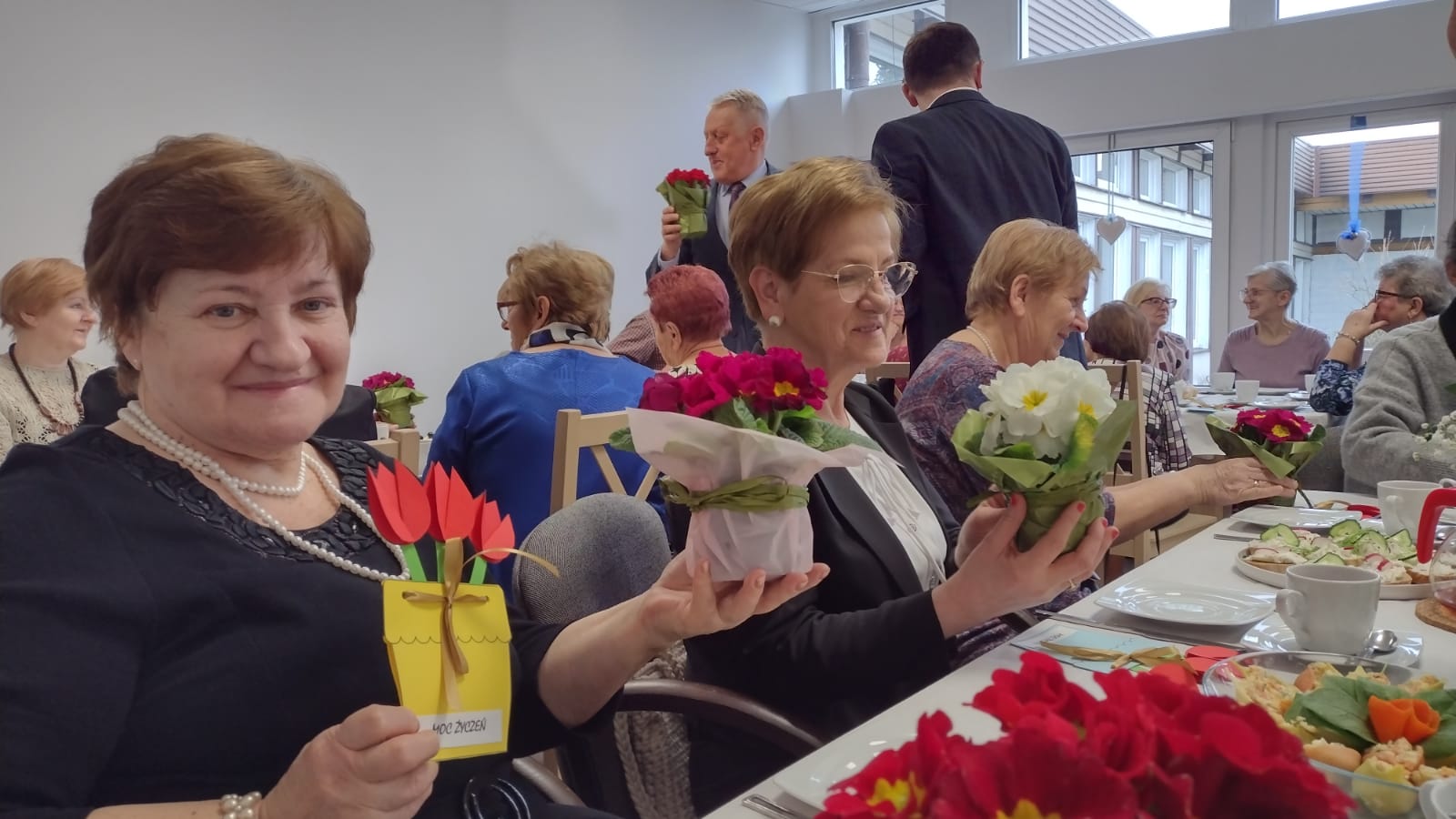 Dzień Kobiet w&nbsp;Klubie Senior + w&nbsp;Bralinie