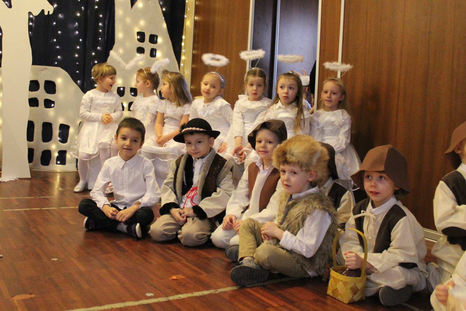 Jasełka z&nbsp;okazji Dnia Babci i&nbsp;Dziadka w&nbsp;Bralinie