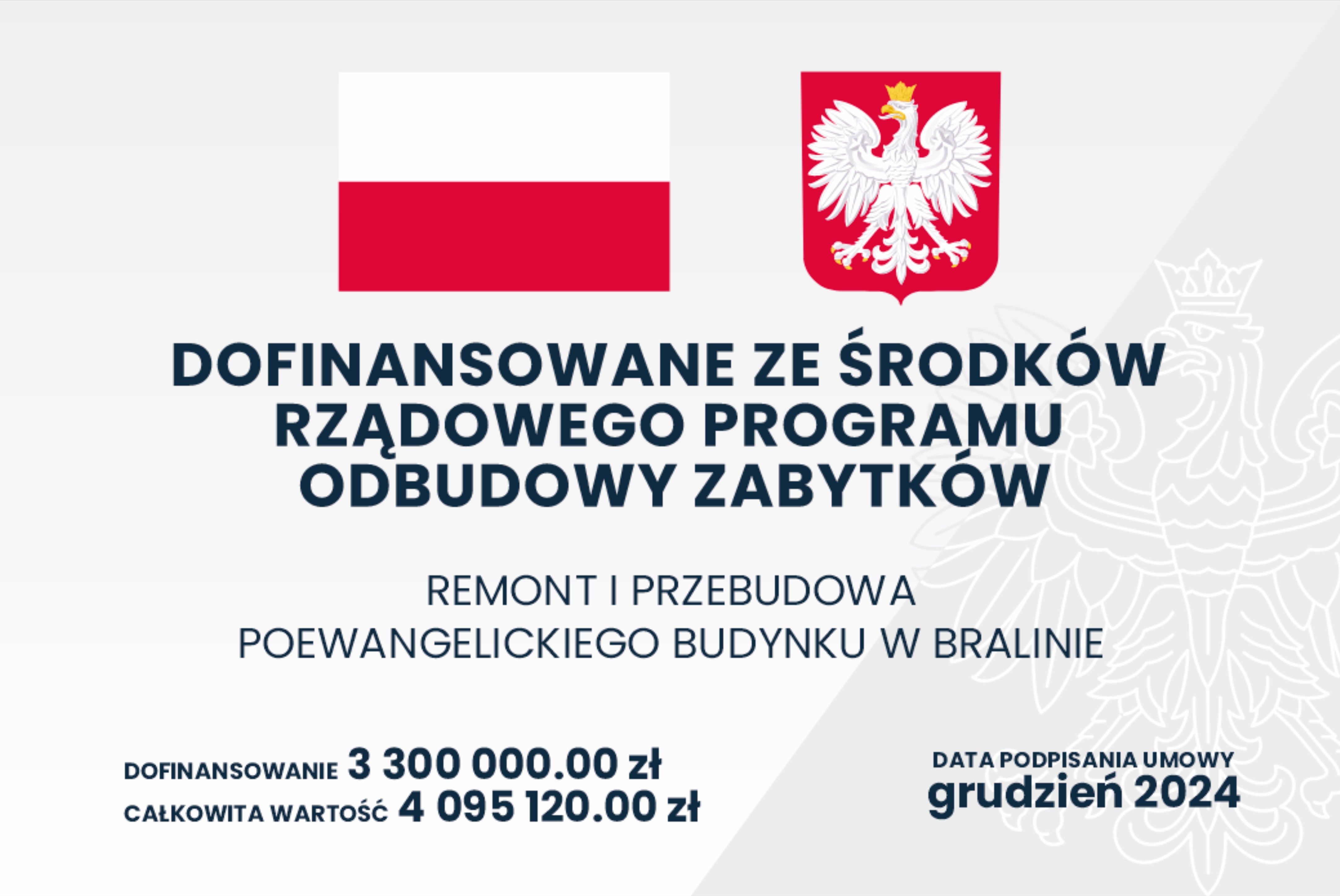 Tablica dot. dofinansowanie do przebudowy kościoła poewaneglickiego
