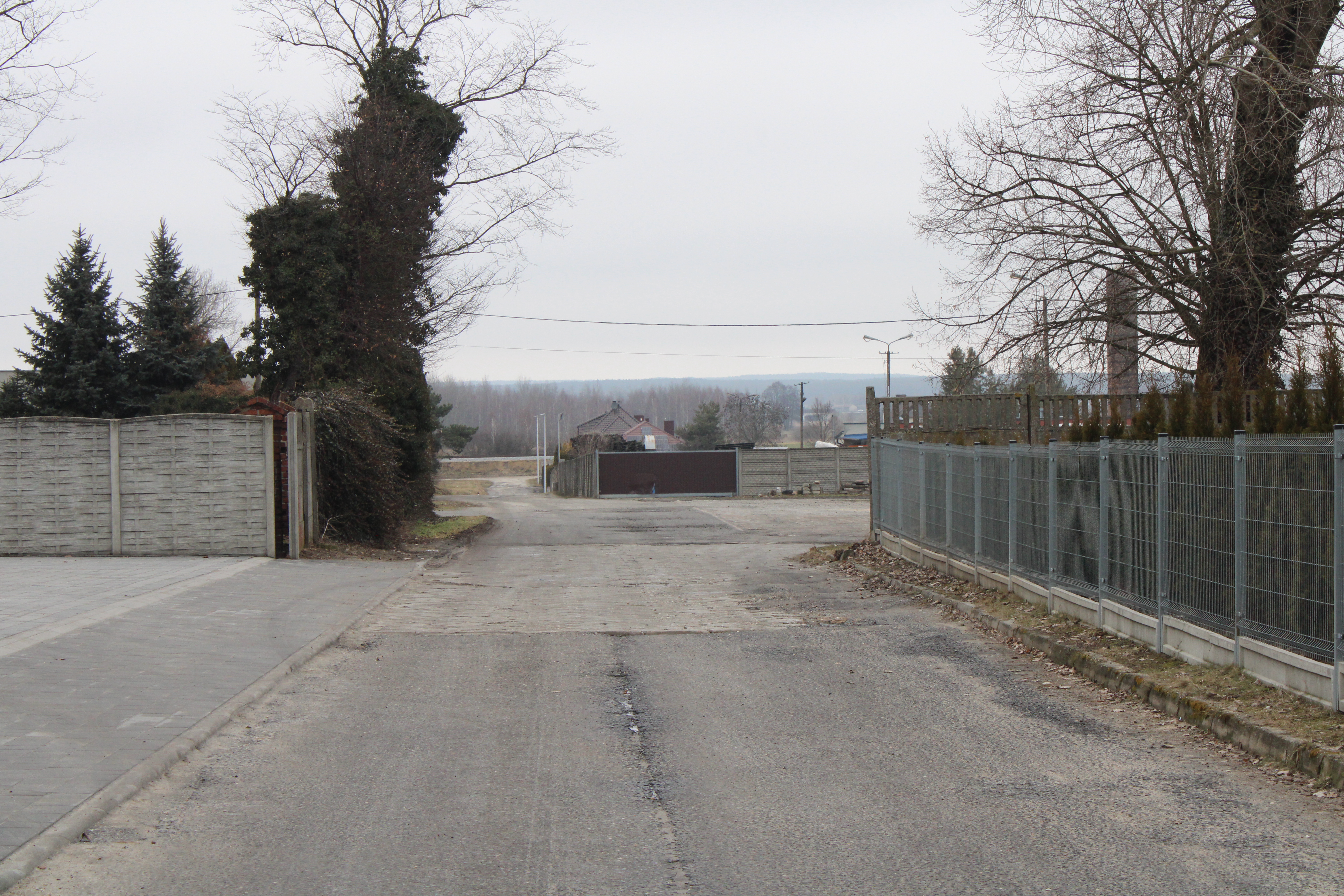 Ulica Strażacka w&nbsp;Bralinie