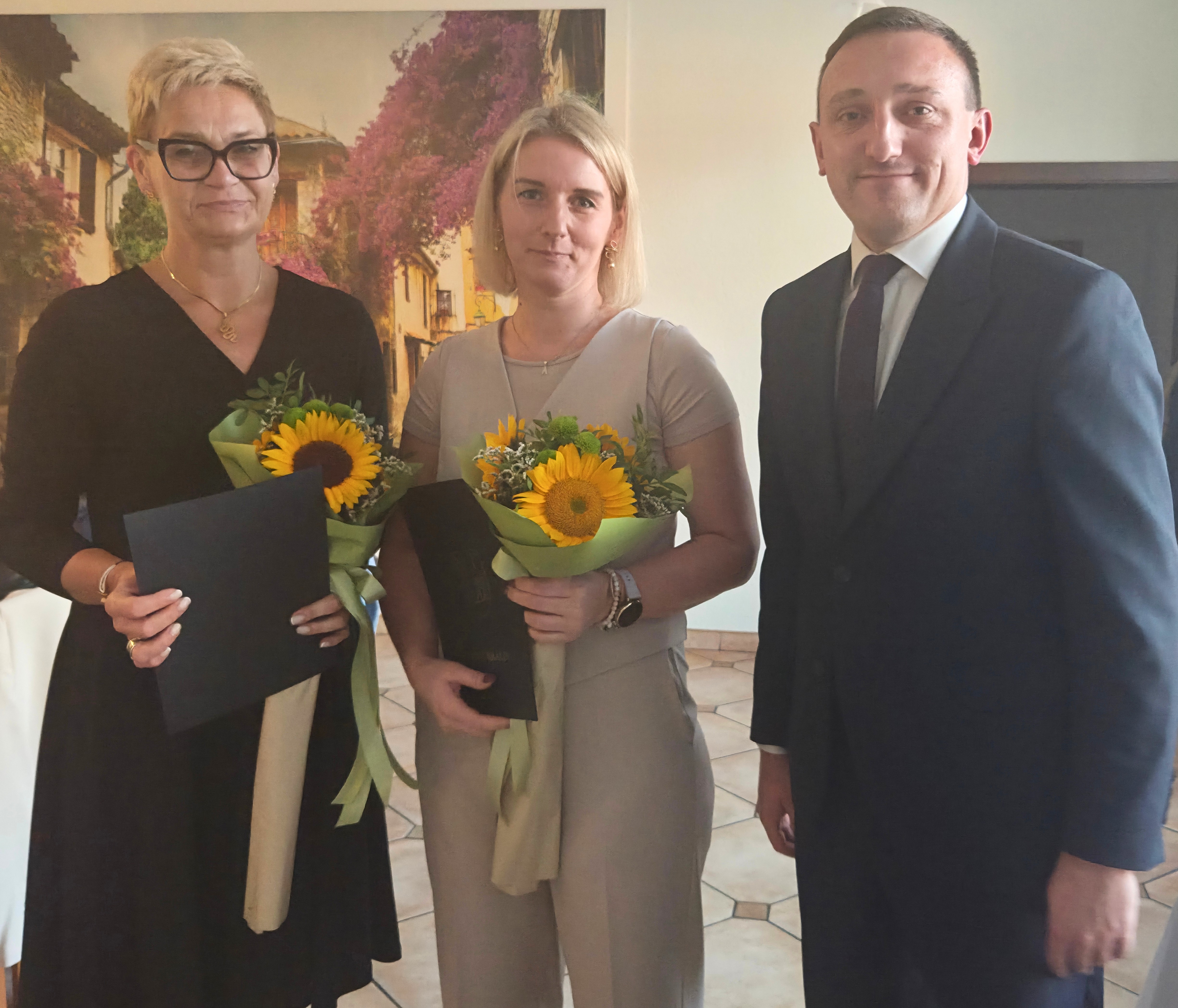 Elżbieta Kuropka Waly, Anna Laske i&nbsp;w&oacute;jt Gminy Bralin Karol Wanzek