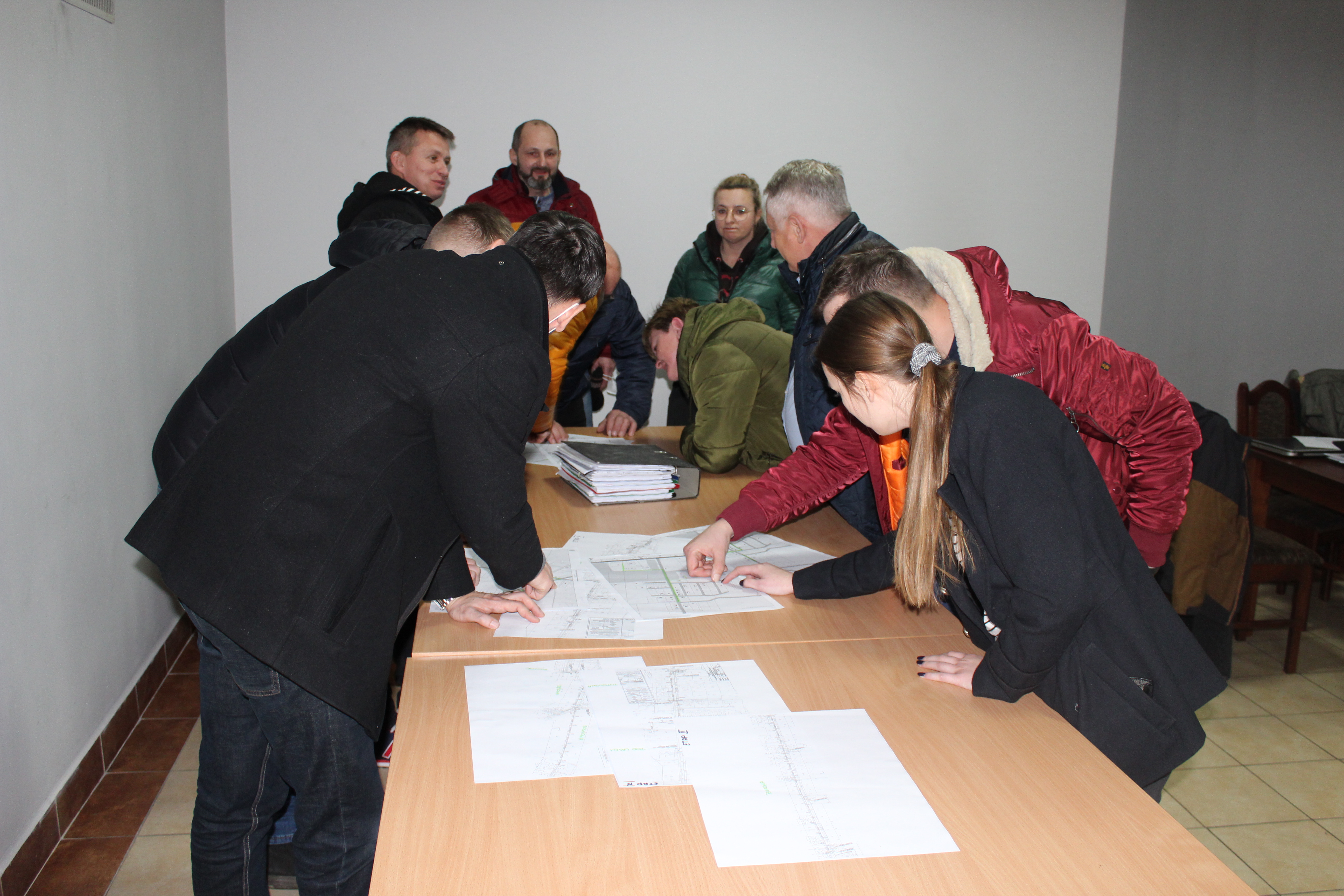 Zapoznanie mieszkańc&oacute;w Chojęcina z&nbsp;etapami budowy kanalizacji