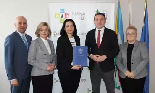 Zdjęcie do Porozumienie w sprawie transportu publicznego w Gminie Bralin